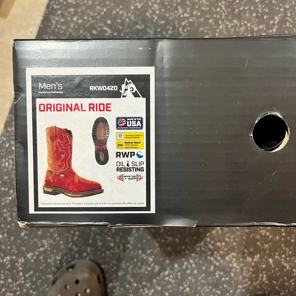 Never worn Rocky Boots.